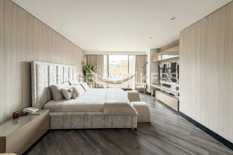 Apartamento de 3 alcobas en arriendo en Cerros De Suba, Bogotá, 283 m² · foto 16 de 20