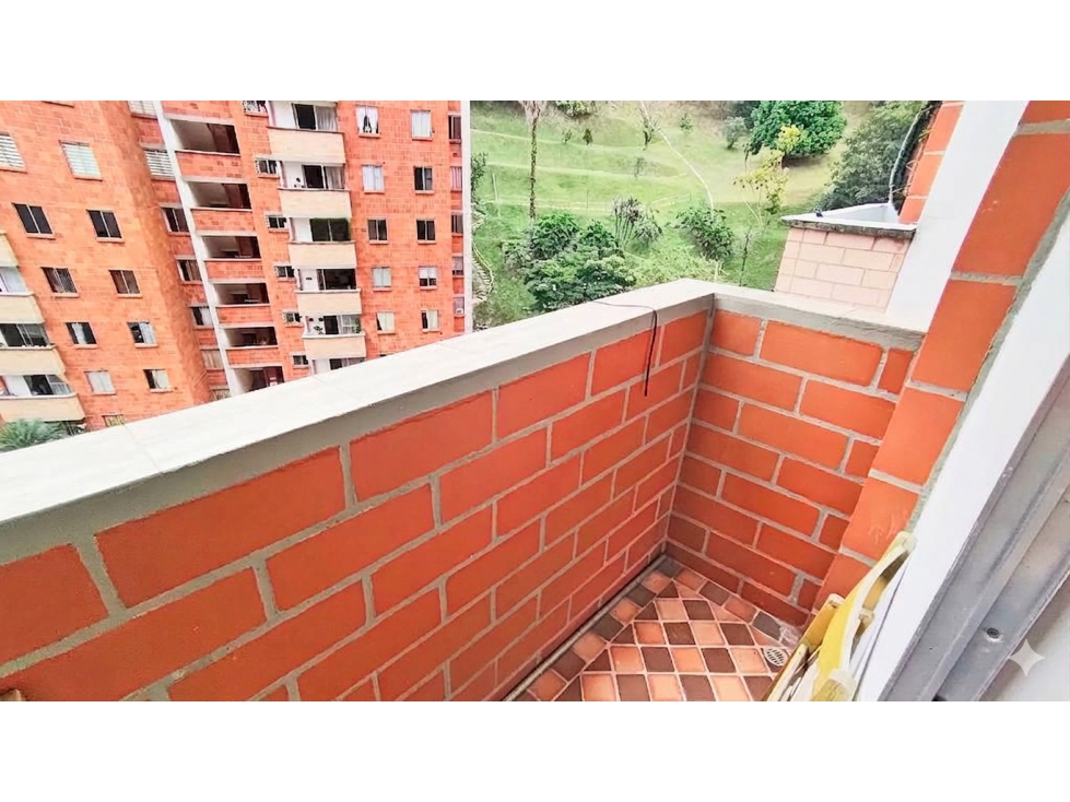 Apartamento en venta en Zona Rural, Itagüí · foto 6 de 11