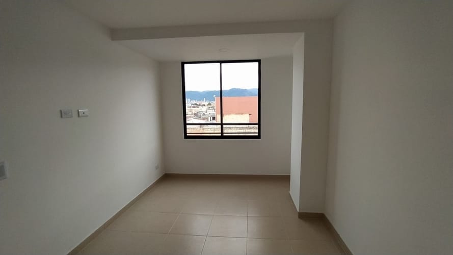 Apartamento de 3 alcobas en arriendo en Claret, Bogotá, 87 m² · foto 6 de 23