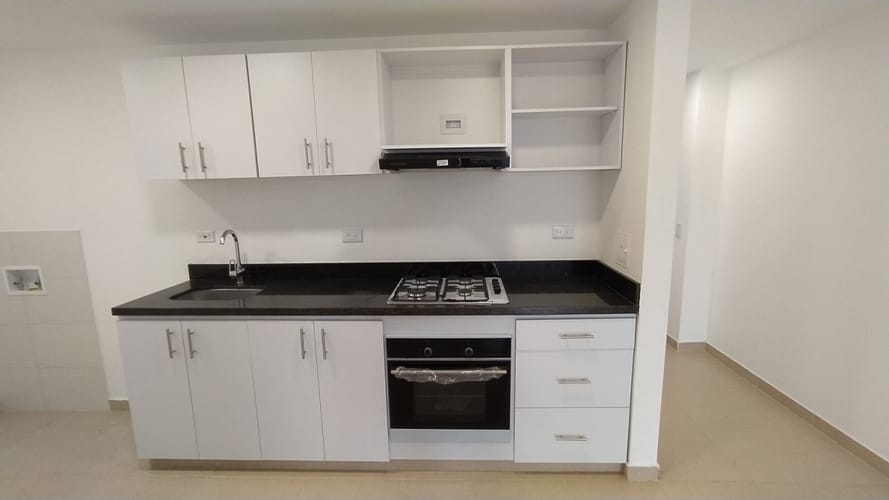 Apartamento de 3 alcobas en arriendo en Claret, Bogotá, 87 m² · foto 12 de 23