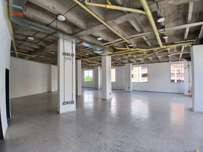 Local en arriendo en Villa Flora, Medellín, 205 m² · foto 10 de 10