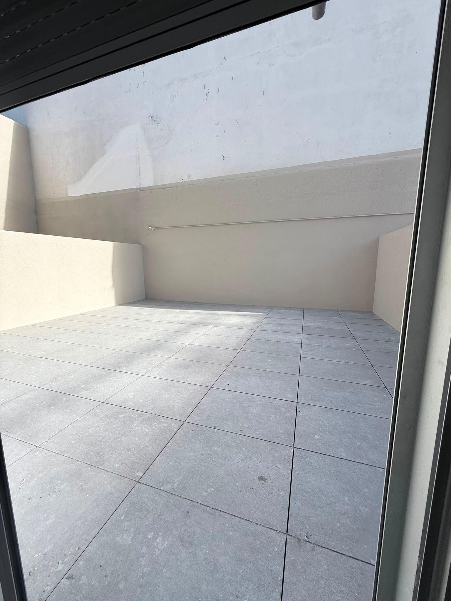 Alquiler apartamento 1 dormitorio con patio en Cordón · Foto 9