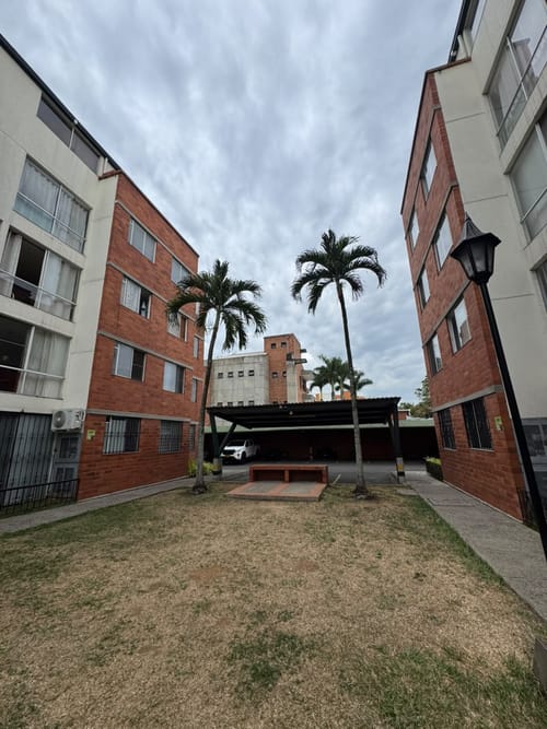 Apartamento de 3 alcobas en venta en Santa Anita, Cali, 65 m² · foto 19 de 20