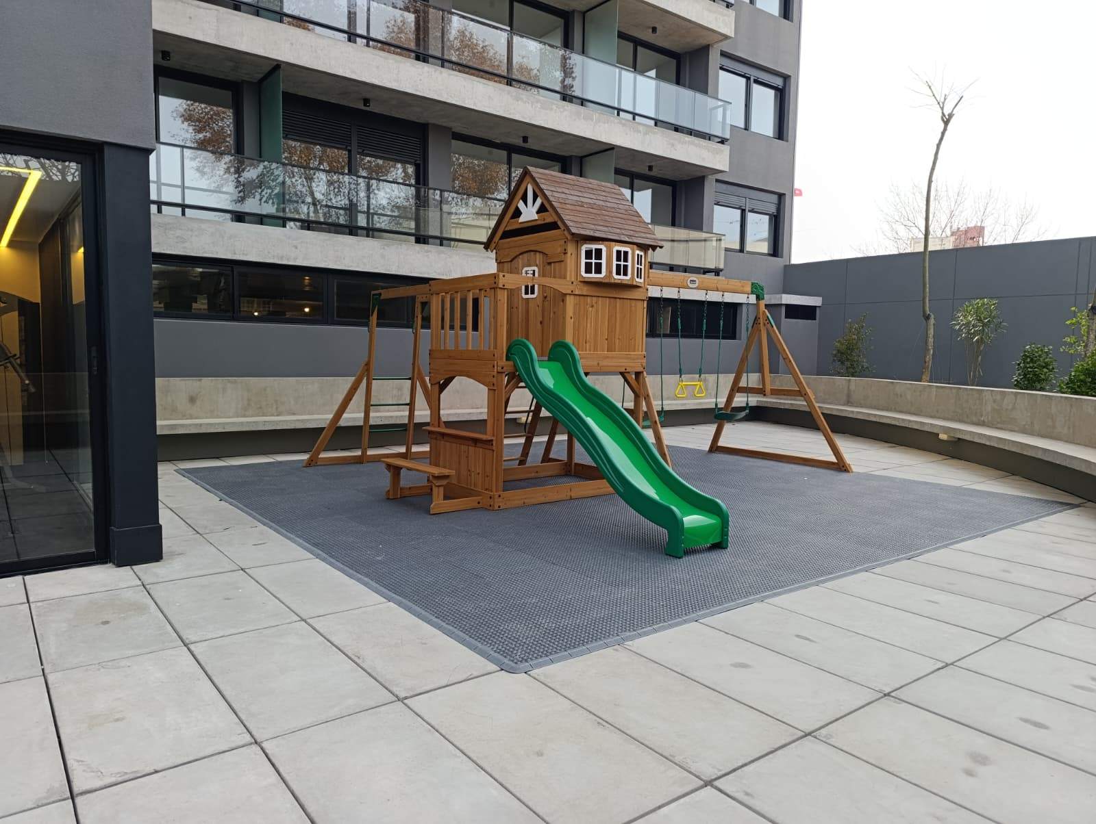 Alquiler de Apartamento de 1 Dormitorio con cochera a estrenar en Parque Batlle · Foto 12