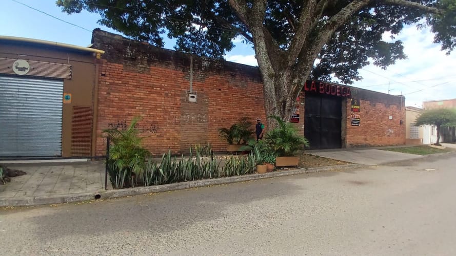 Lote en venta en Villa Colombia, Cali, 369 m² · foto 2 de 23