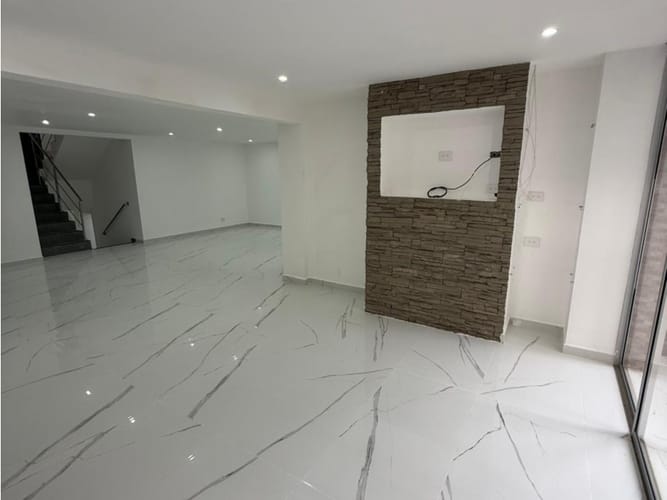 Casa de 6 alcobas en venta en Aves Maria, Sabaneta, 480 m² · foto 17 de 24