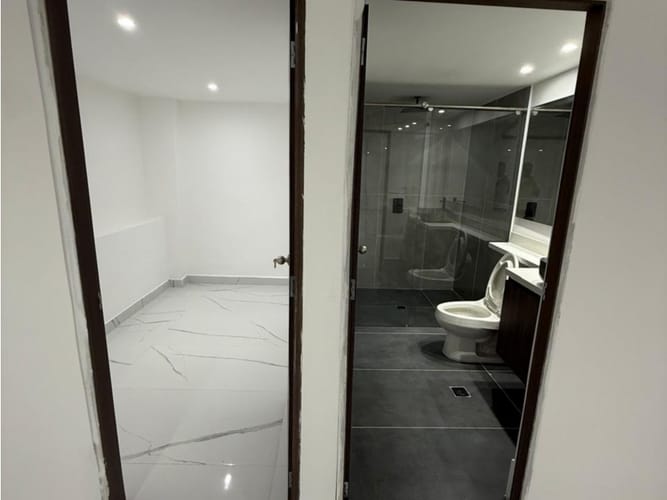 Casa de 6 alcobas en venta en Aves Maria, Sabaneta, 480 m² · foto 23 de 24