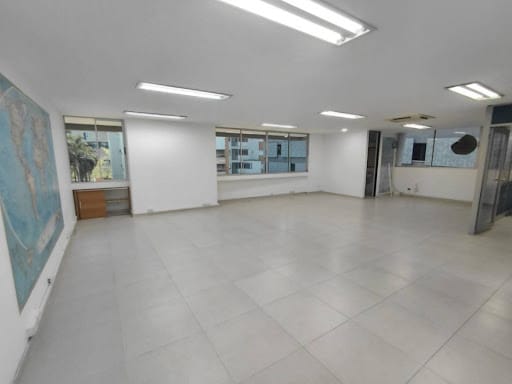 Oficina en arriendo en Los Balsos, Medellín, 95 m² · foto 2 de 24