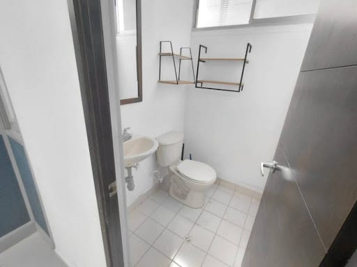 Oficina en arriendo en Los Balsos, Medellín, 95 m² · foto 18 de 24