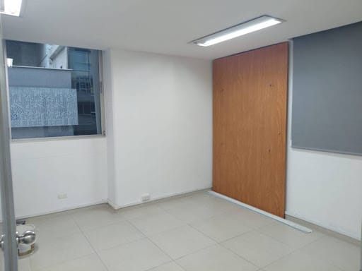 Oficina en arriendo en Los Balsos, Medellín, 95 m² · foto 20 de 24
