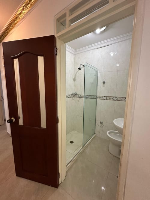 Casa de 8 alcobas en venta en El Limonar, Cali, 360 m² · foto 15 de 16