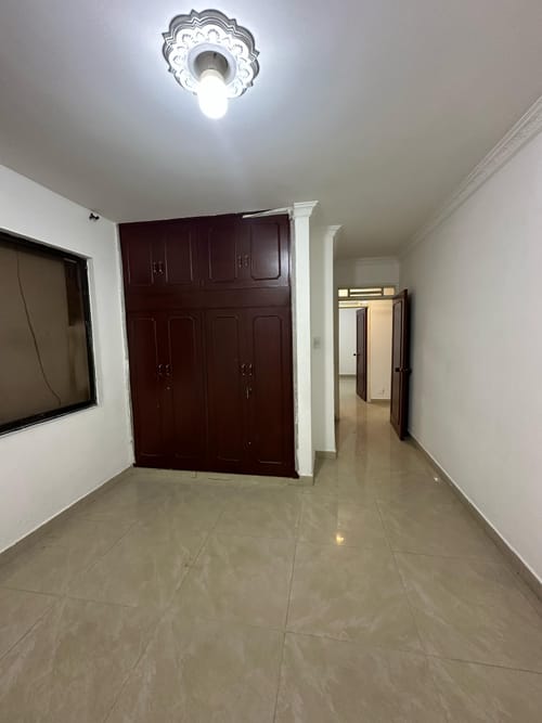 Casa de 8 alcobas en venta en El Limonar, Cali, 360 m² · foto 11 de 16
