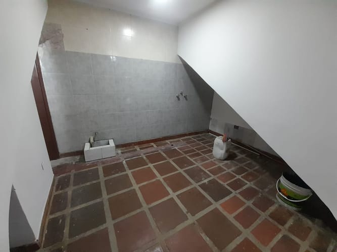 Local en arriendo en El Campin, Manizales, 13 m² · foto 8 de 20