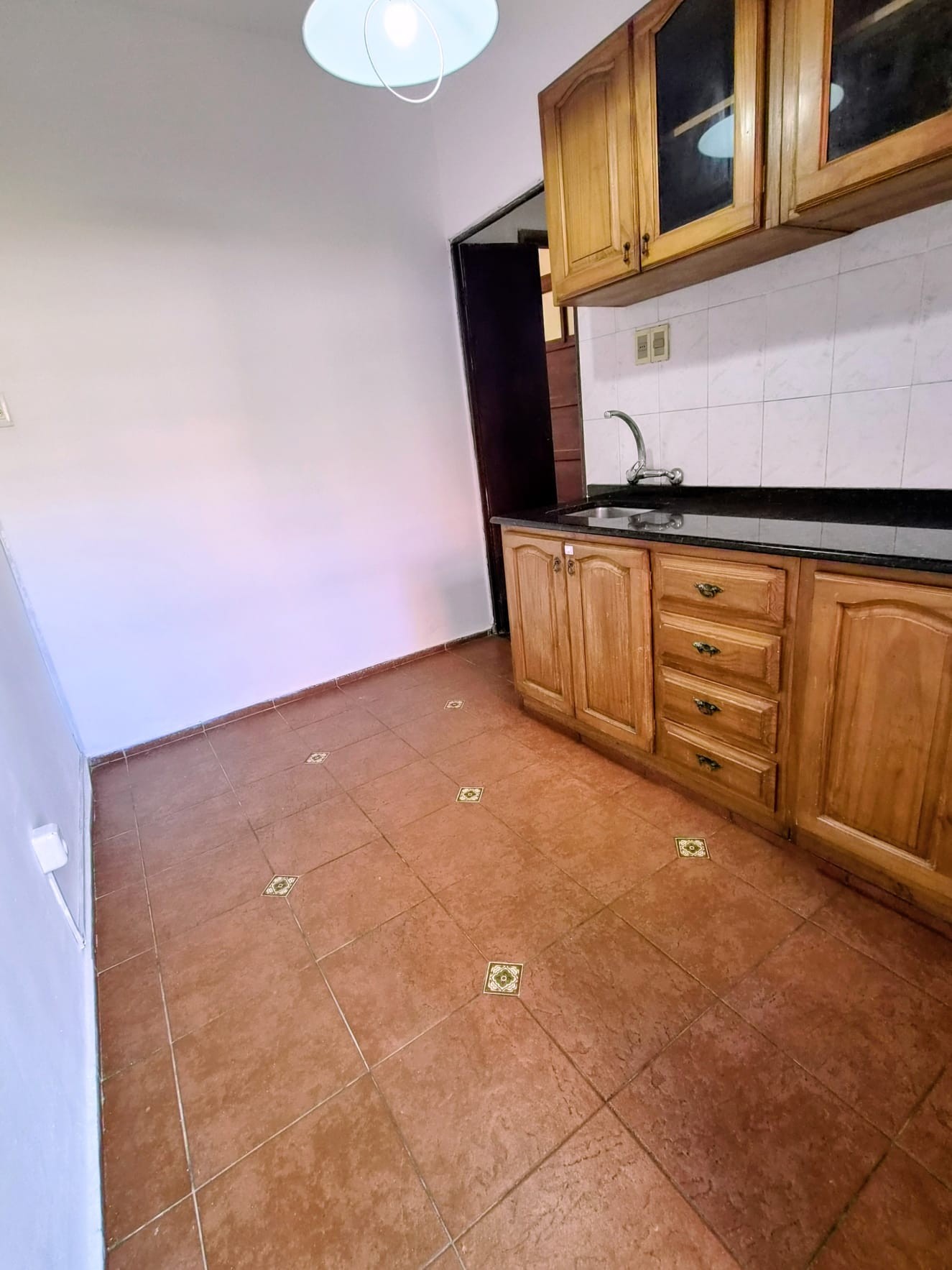 Apartamento tipo casa, con gran fondo y barbacoa · Foto 11