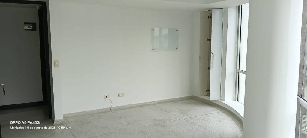 Oficina en arriendo en Cable, Manizales, 18 m² · foto 6 de 11