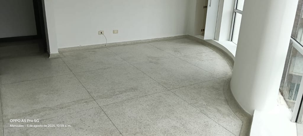 Oficina en arriendo en Cable, Manizales, 18 m² · foto 10 de 11