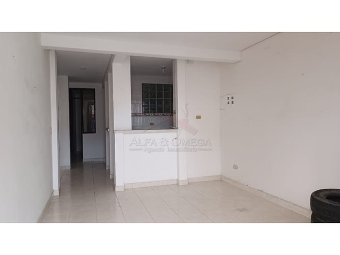 Edificio en venta en La Francia, Ibagué, 351 m² · foto 2 de 24
