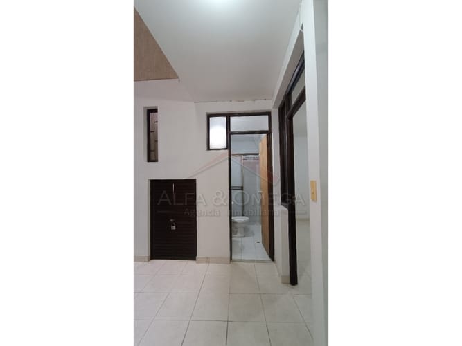 Edificio en venta en La Francia, Ibagué, 351 m² · foto 5 de 24