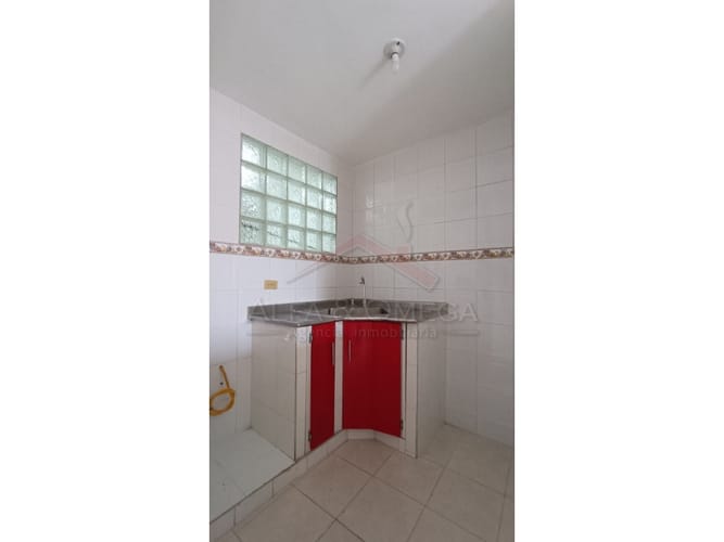 Edificio en venta en La Francia, Ibagué, 351 m² · foto 12 de 24