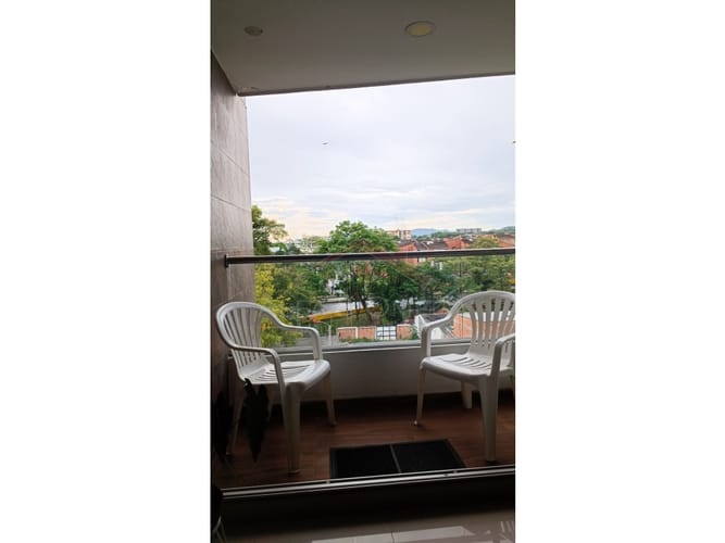 Apartamento de 3 alcobas en venta en Jordan, Ibagué, 68 m² · foto 2 de 17