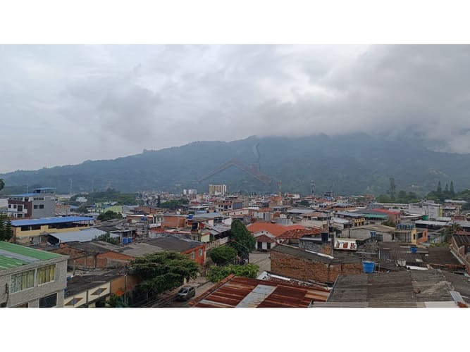 Edificio en venta en La Francia, Ibagué, 351 m² · foto 20 de 24