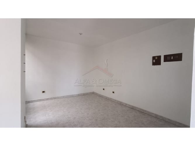 Edificio en venta en La Francia, Ibagué, 351 m² · foto 23 de 24
