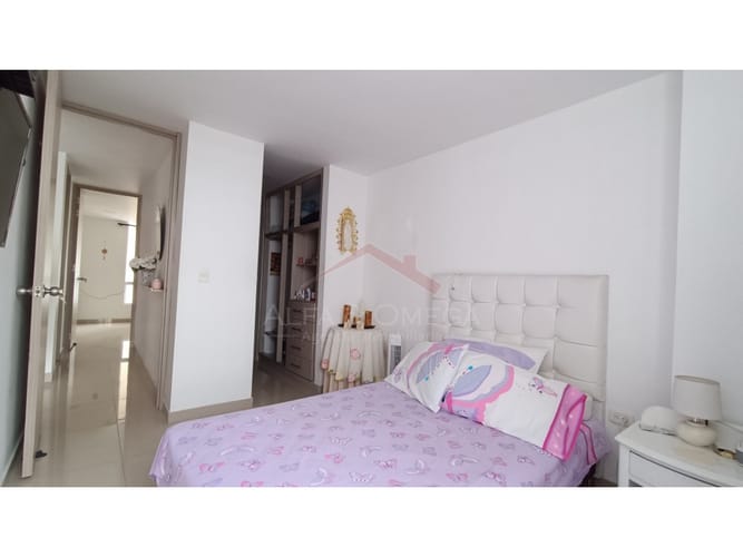 Apartamento de 3 alcobas en venta en Jordan, Ibagué, 68 m² · foto 12 de 17