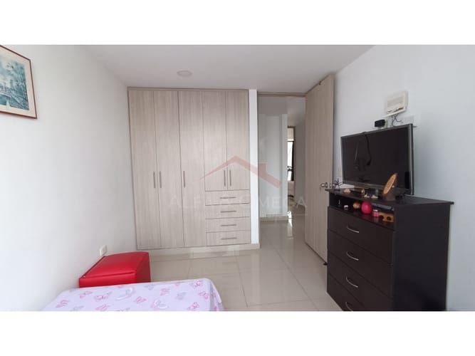 Apartamento de 3 alcobas en venta en Jordan, Ibagué, 68 m² · foto 13 de 17