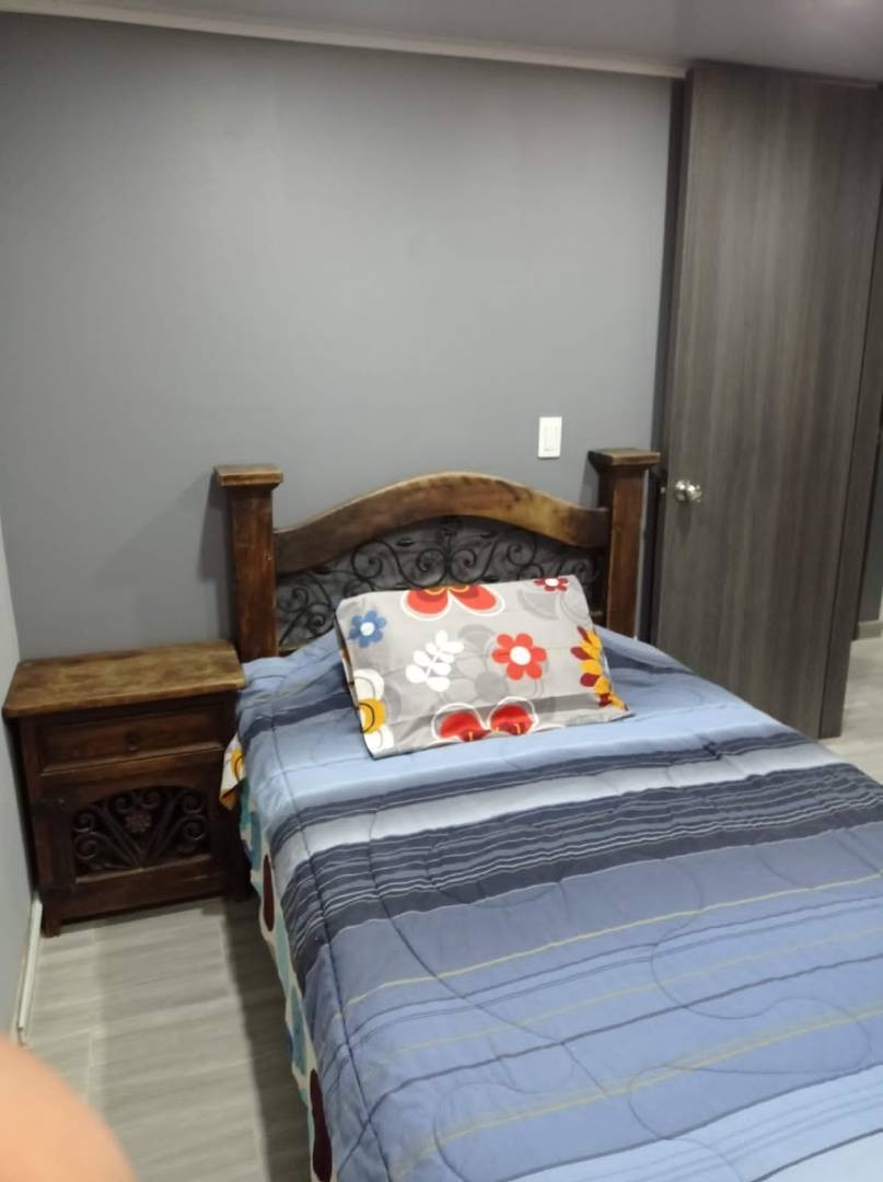 Casa en venta en Pasadena, Bogotá · foto 19 de 24