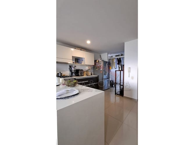 Apartamento de 3 alcobas en venta en Aparco, Ibagué, 136 m² · foto 5 de 24