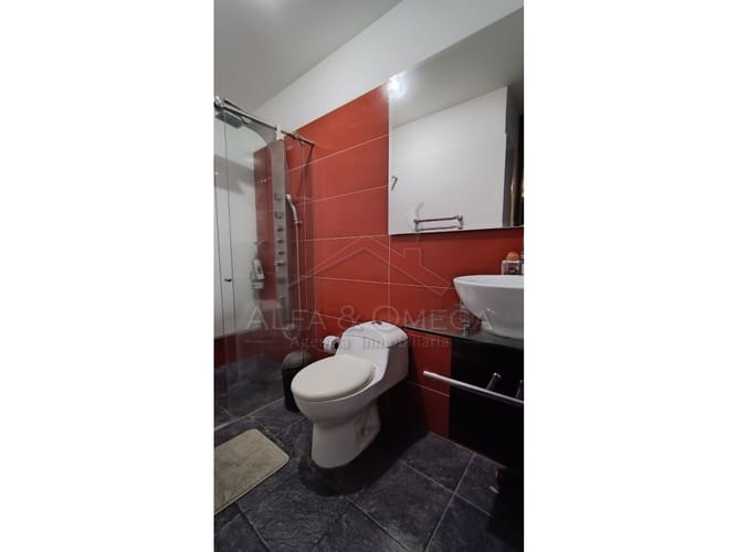 Casa de 4 alcobas en venta en La Samaria, Ibagué, 250 m² · foto 10 de 24
