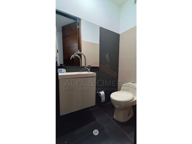 Casa de 4 alcobas en venta en La Samaria, Ibagué, 250 m² · foto 11 de 24