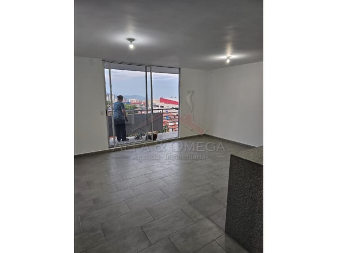 Apartamento de 3 alcobas en venta en Mirolindo, Ibagué, 93 m² · foto 2 de 18