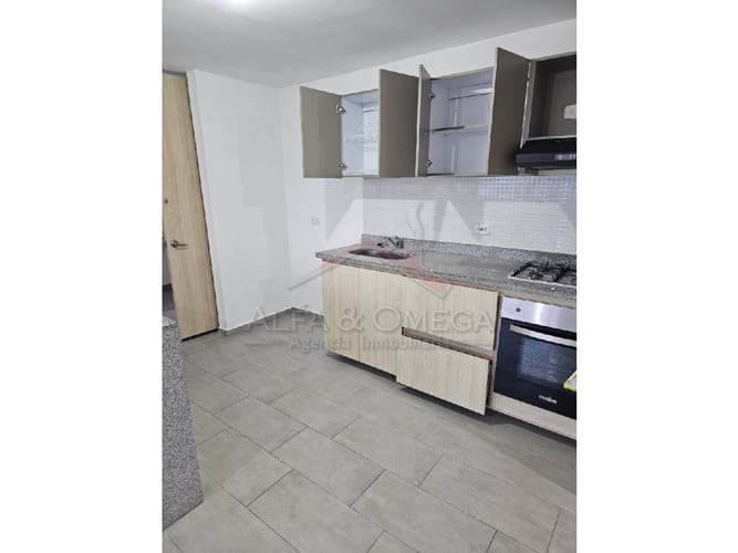 Apartamento de 3 alcobas en venta en Mirolindo, Ibagué, 93 m² · foto 4 de 18