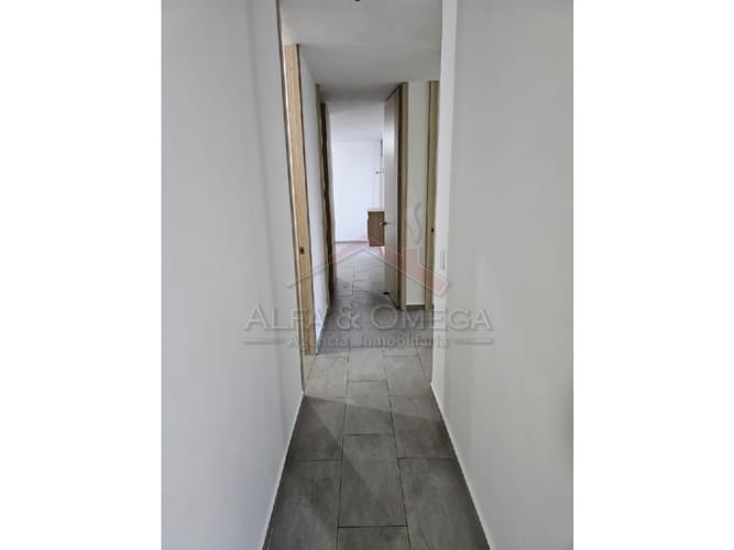 Apartamento de 3 alcobas en venta en Mirolindo, Ibagué, 93 m² · foto 7 de 18
