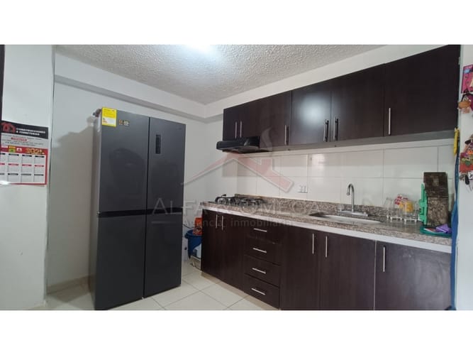 Apartamento de 3 alcobas en venta en Caminos Del Bosque, Ibagué, 64 m² · foto 4 de 21
