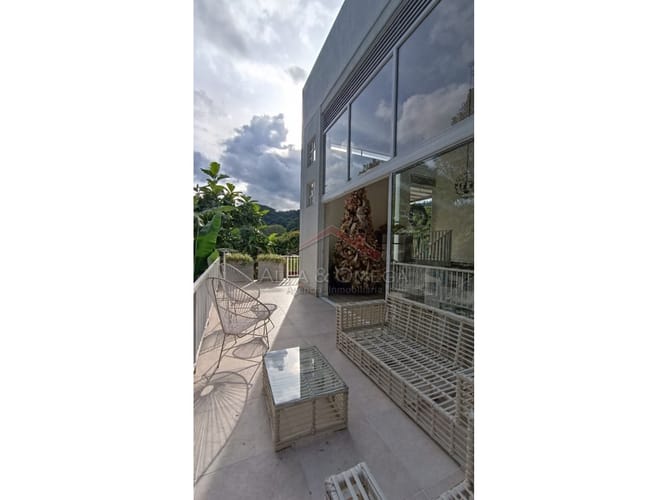 Casa de 4 alcobas en venta en El Totumo, Ibagué, 463 m² · foto 9 de 24