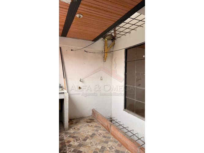 Casa de 8 alcobas en venta en Ub. Villa De La Candelaria, Ibagué, 190 m² · foto 17 de 24
