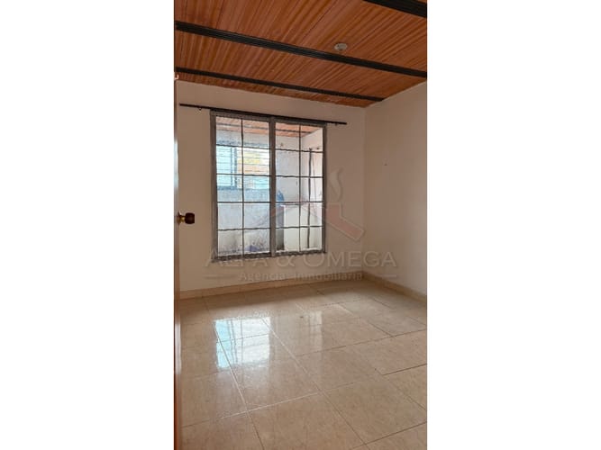 Casa de 8 alcobas en venta en Ub. Villa De La Candelaria, Ibagué, 190 m² · foto 18 de 24