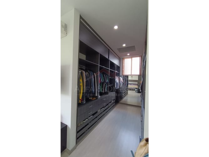Casa de 4 alcobas en venta en Ub. Portal Campestre, Ibagué, 500 m² · foto 19 de 24
