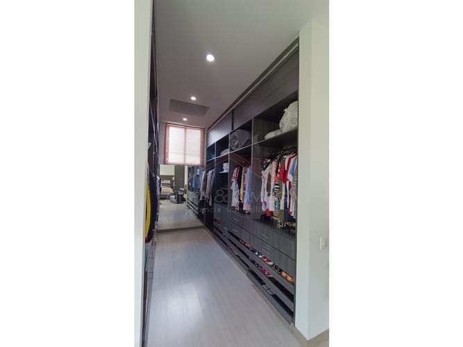 Casa de 4 alcobas en venta en Ub. Portal Campestre, Ibagué, 500 m² · foto 20 de 24