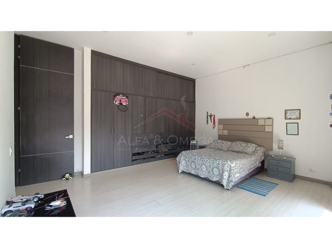 Casa de 4 alcobas en venta en Ub. Portal Campestre, Ibagué, 500 m² · foto 23 de 24