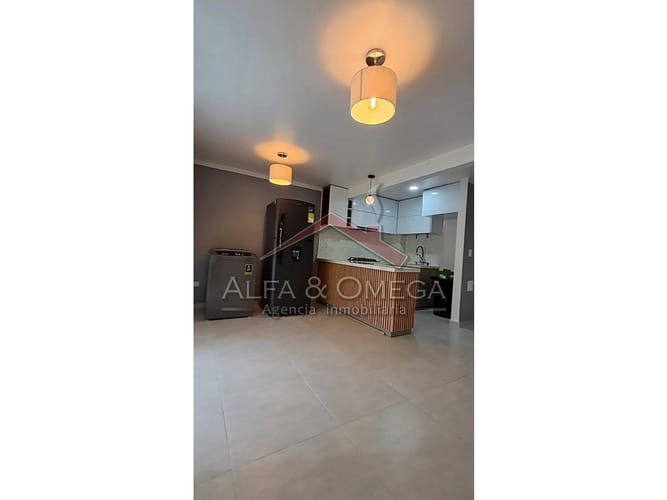 Apartamento de 3 alcobas en venta en Co. San Felipe De Calambeo Et. Vii, Ibagué, 76 m² · foto 4 de 24