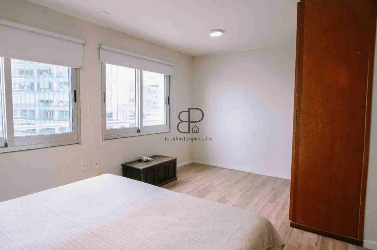 Alquiler Apartamento 2 Dormitorios Buceo balcon y garaje · Foto 11