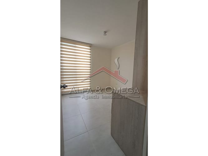 Apartamento de 3 alcobas en venta en Co. San Felipe De Calambeo Et. Vii, Ibagué, 76 m² · foto 14 de 24