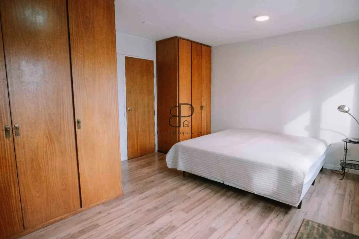 Alquiler Apartamento 2 Dormitorios Buceo balcon y garaje · Foto 12
