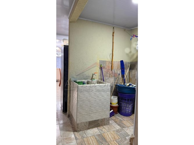 Casa de 6 alcobas en venta en Topacio, Ibagué, 72 m² · foto 11 de 15