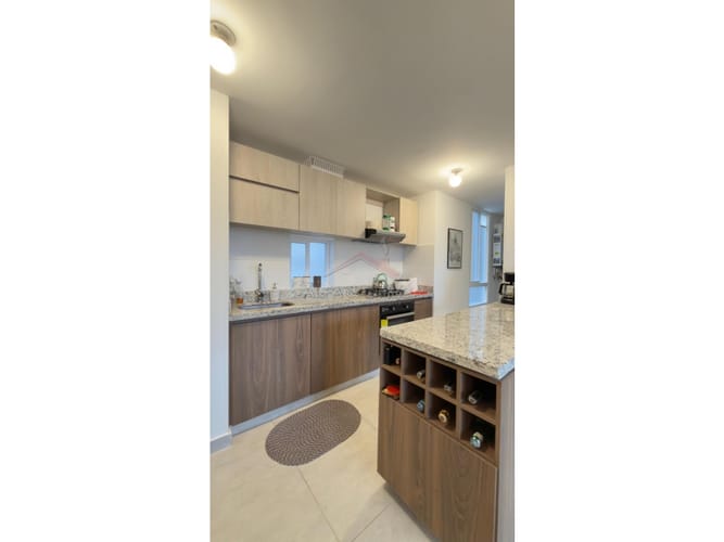 Apartamento de 3 alcobas en venta en Varsovia, Ibagué, 67 m² · foto 8 de 24