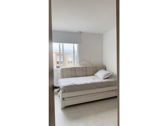 Apartamento de 3 alcobas en venta en Varsovia, Ibagué, 67 m² · foto 17 de 24