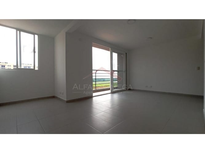 Apartamento de 2 alcobas en venta en Hacienda Santa Cruz, Ibagué, 59 m² · foto 2 de 18